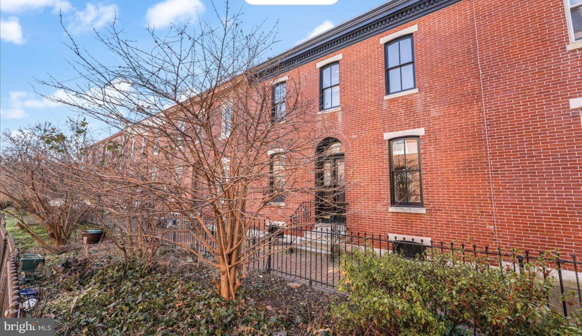 2308 MADISON Square – photo 2