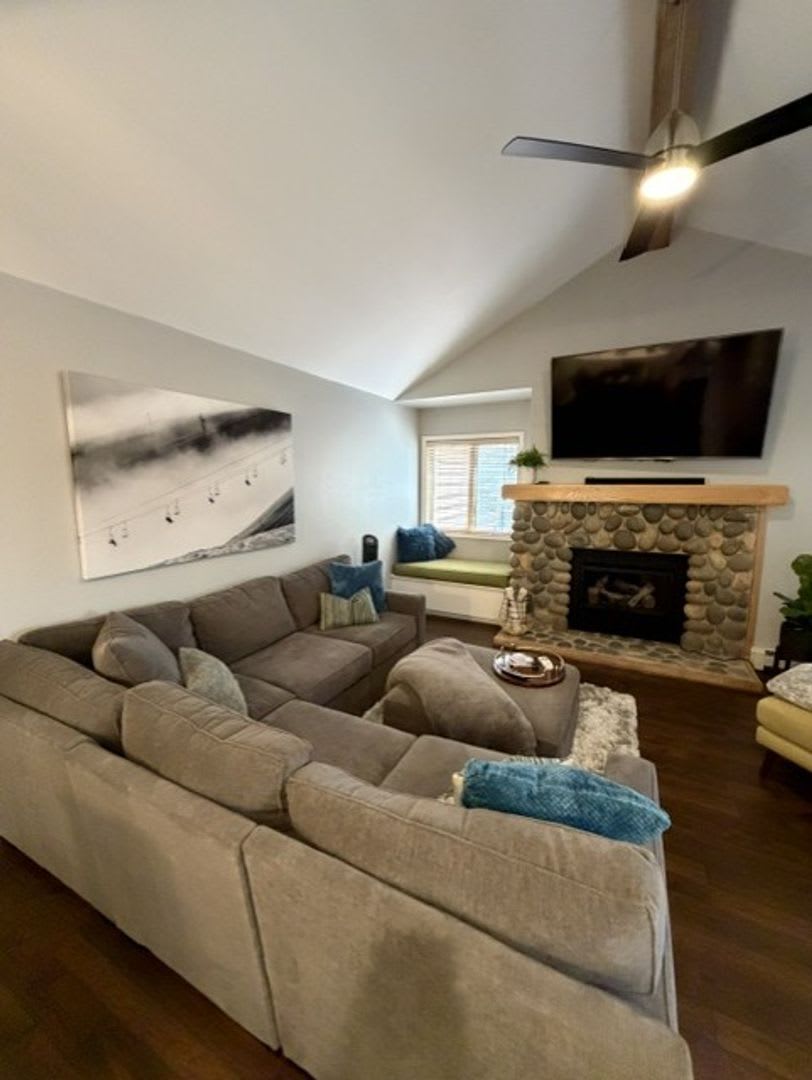 Beautiful McCloud Condo – photo 3