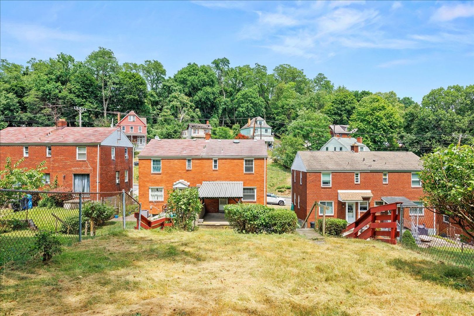 2182 Pauline Ave – photo 3