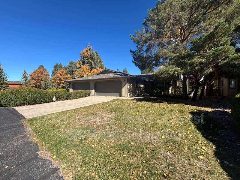 2340 N Plateau Dr – photo 3
