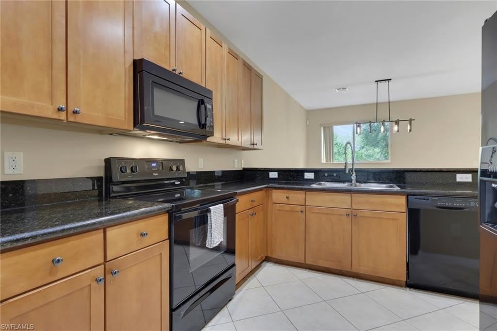10260 Olivewood Way – photo 5