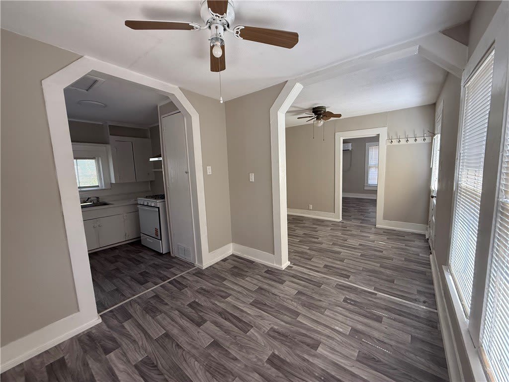 613 1 2 6Th Street – photo 2