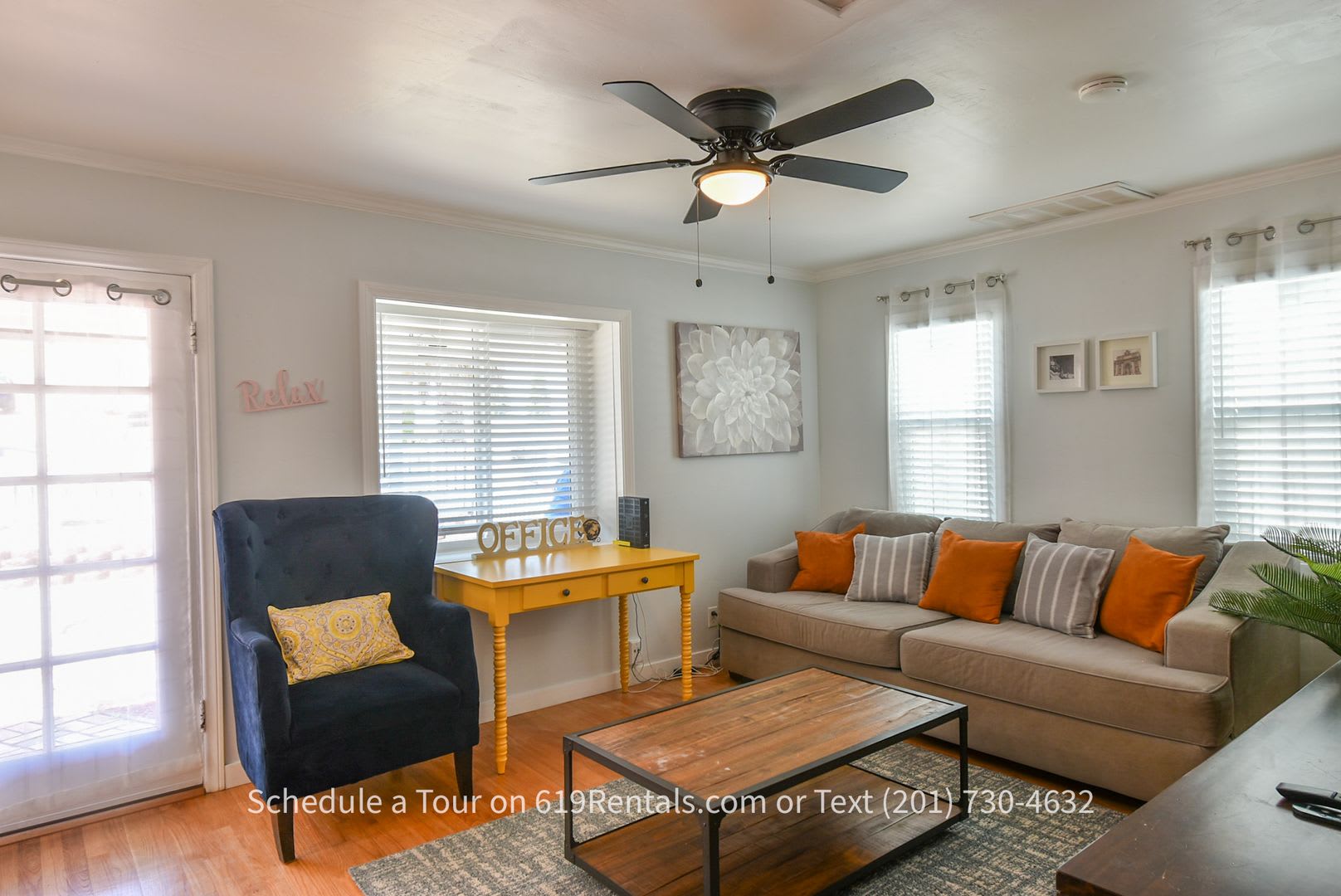 Remodeled 3 Bedroom, 2 Bath House – photo 2
