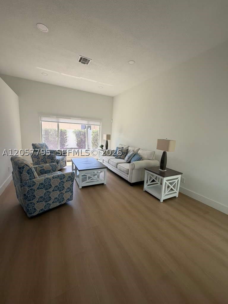 1920 NW 182nd Ter – photo 4