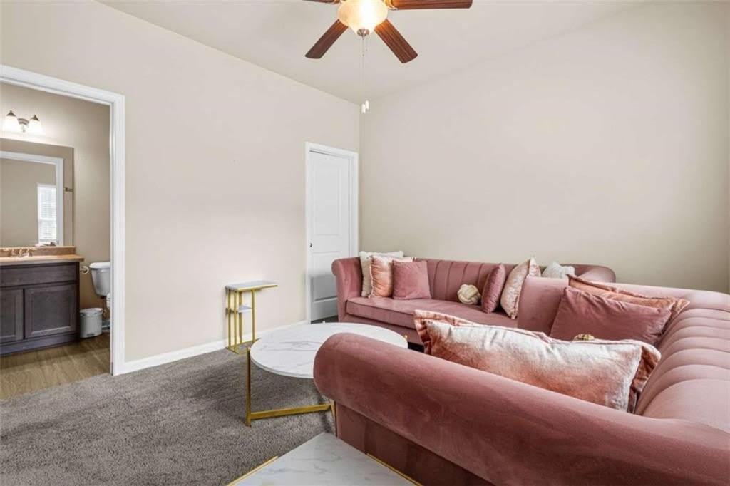 684 Armitage Way – photo 5