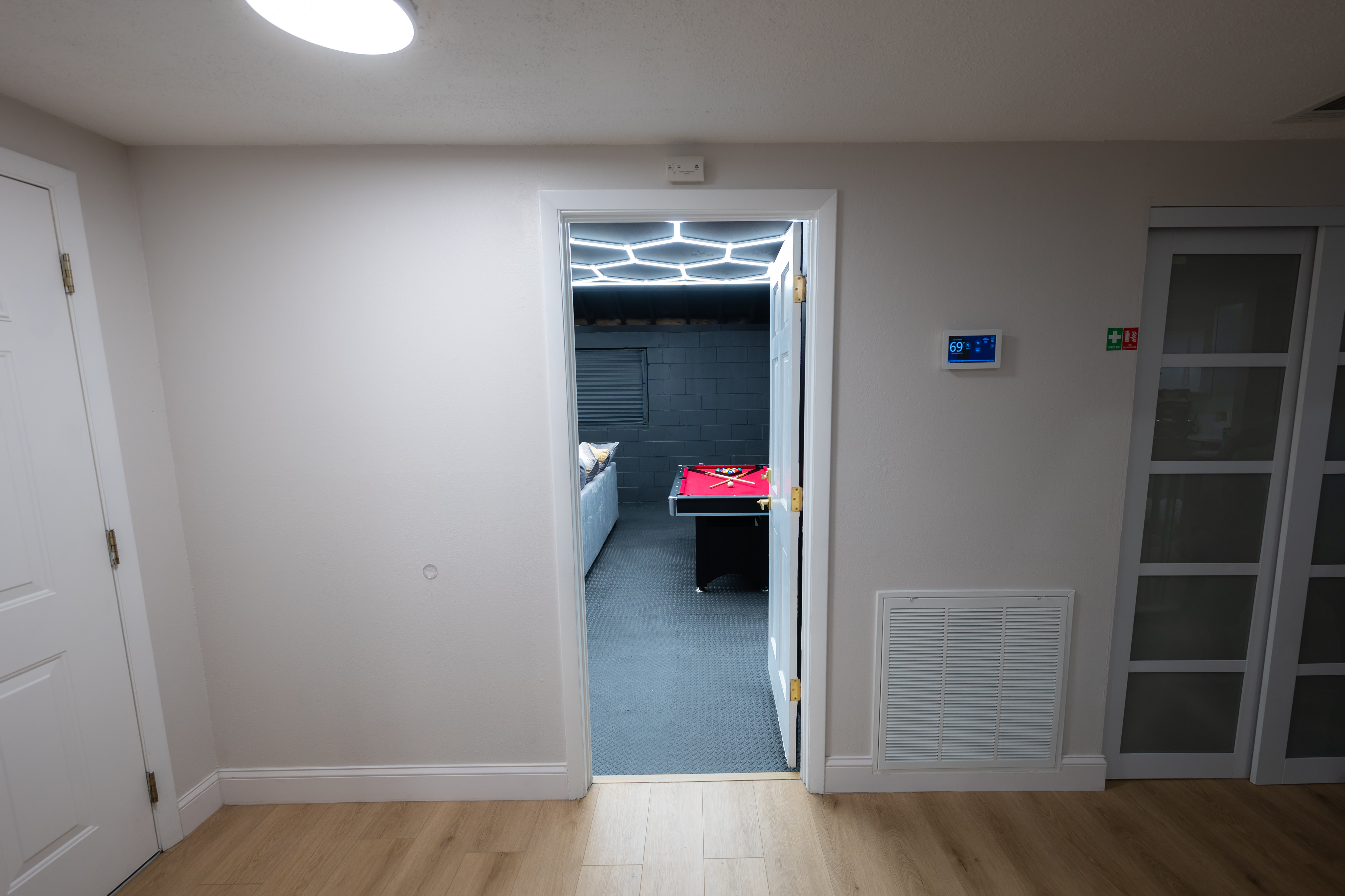 6820 Fountain Avenue – photo 5