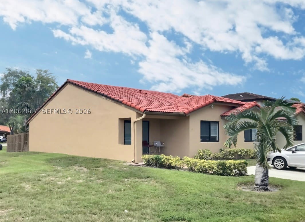 6651 Nw 173Rd Ln – photo 2