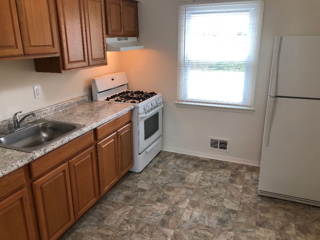 54 Woodland Rd – photo 2