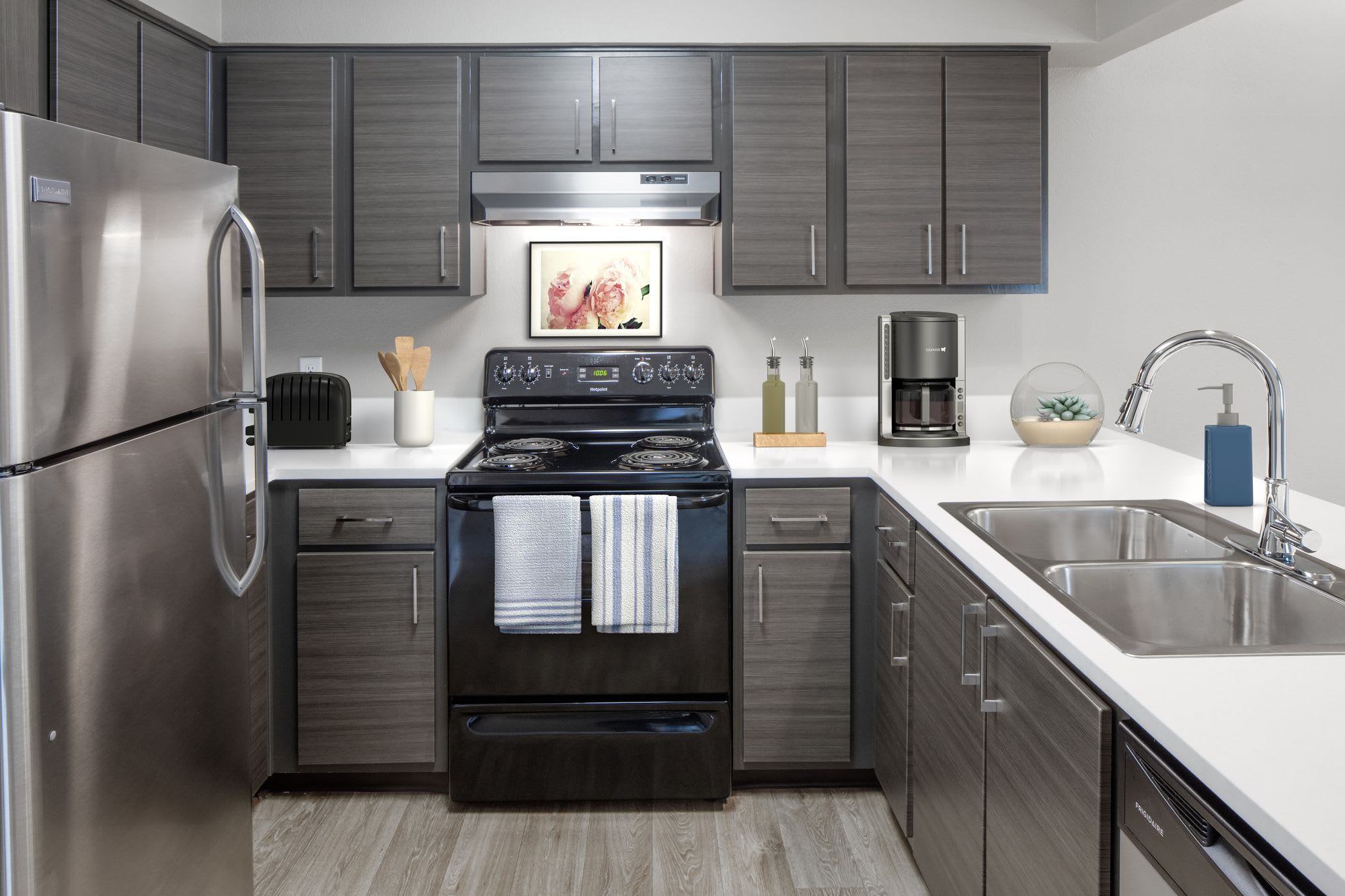 Crescent Park Apartments – photo 5