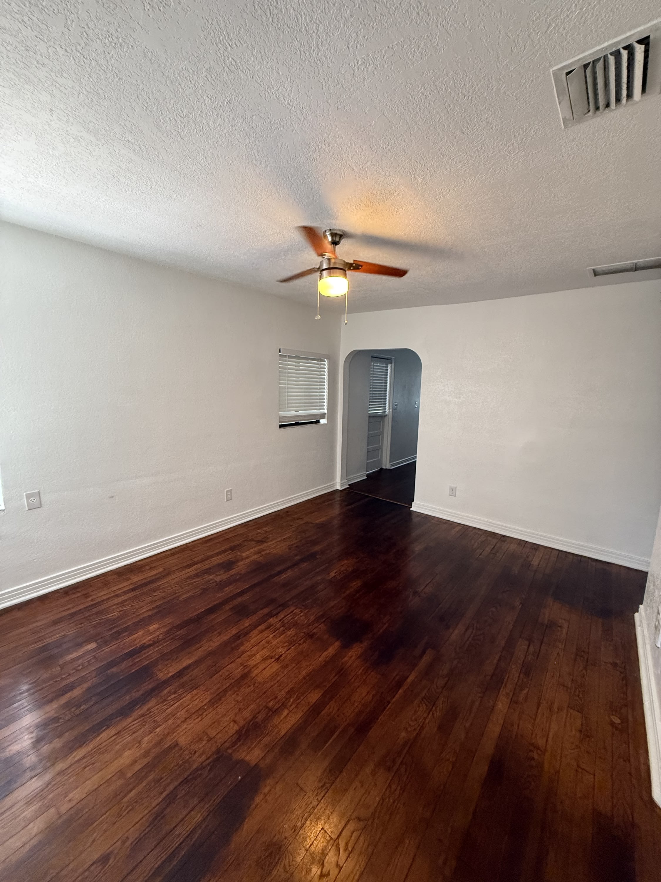 1415 Asher Lane – photo 4