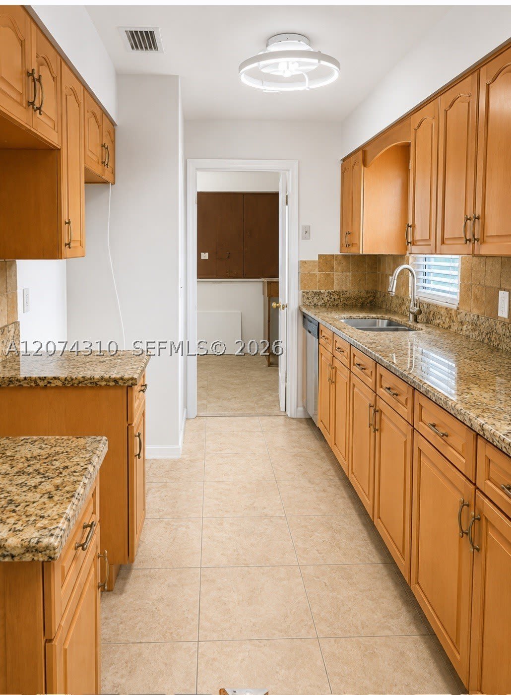 539 Sabal Palm Dr – photo 5