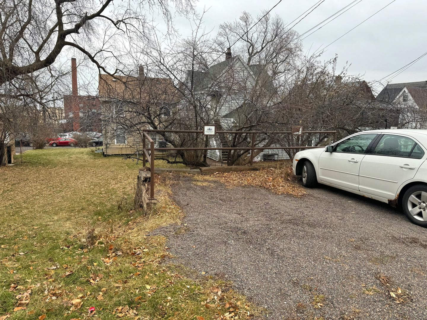 3 Bedroom House In Duluth Free August Rent – photo 3