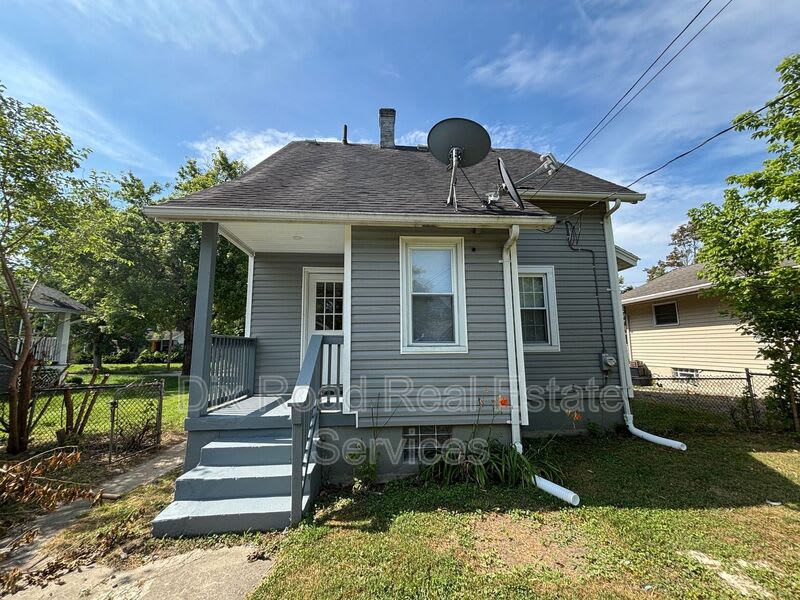 229 Bellaire Avenue – photo 3