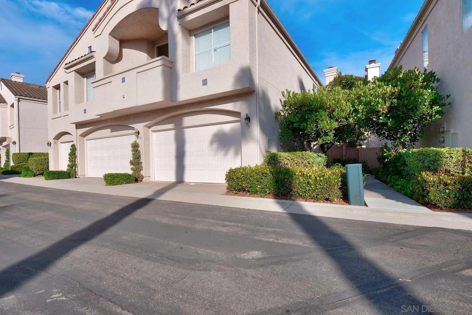 5512 Renaissance Avenue – photo 3