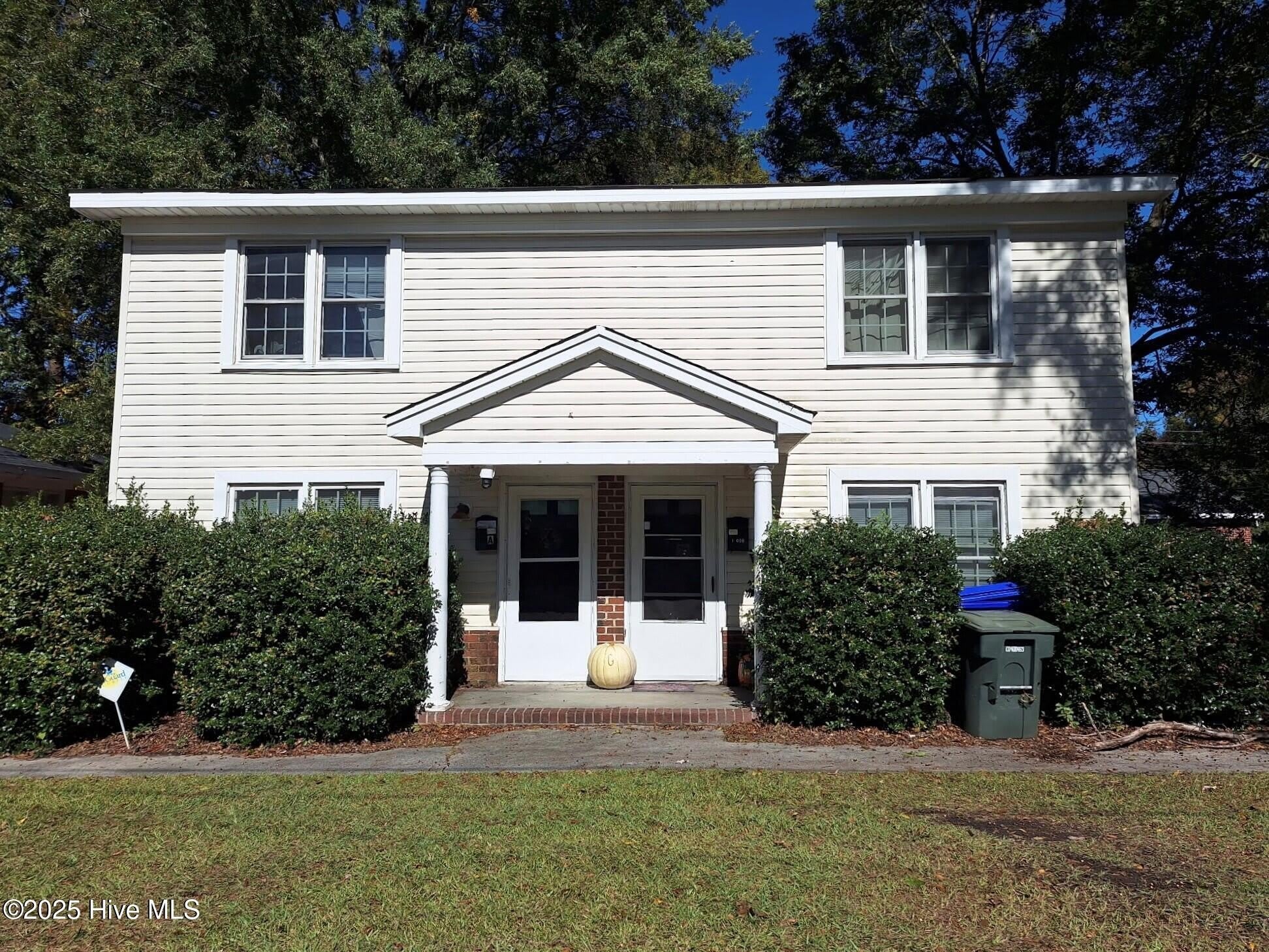 1309 E 2nd Street – photo 2