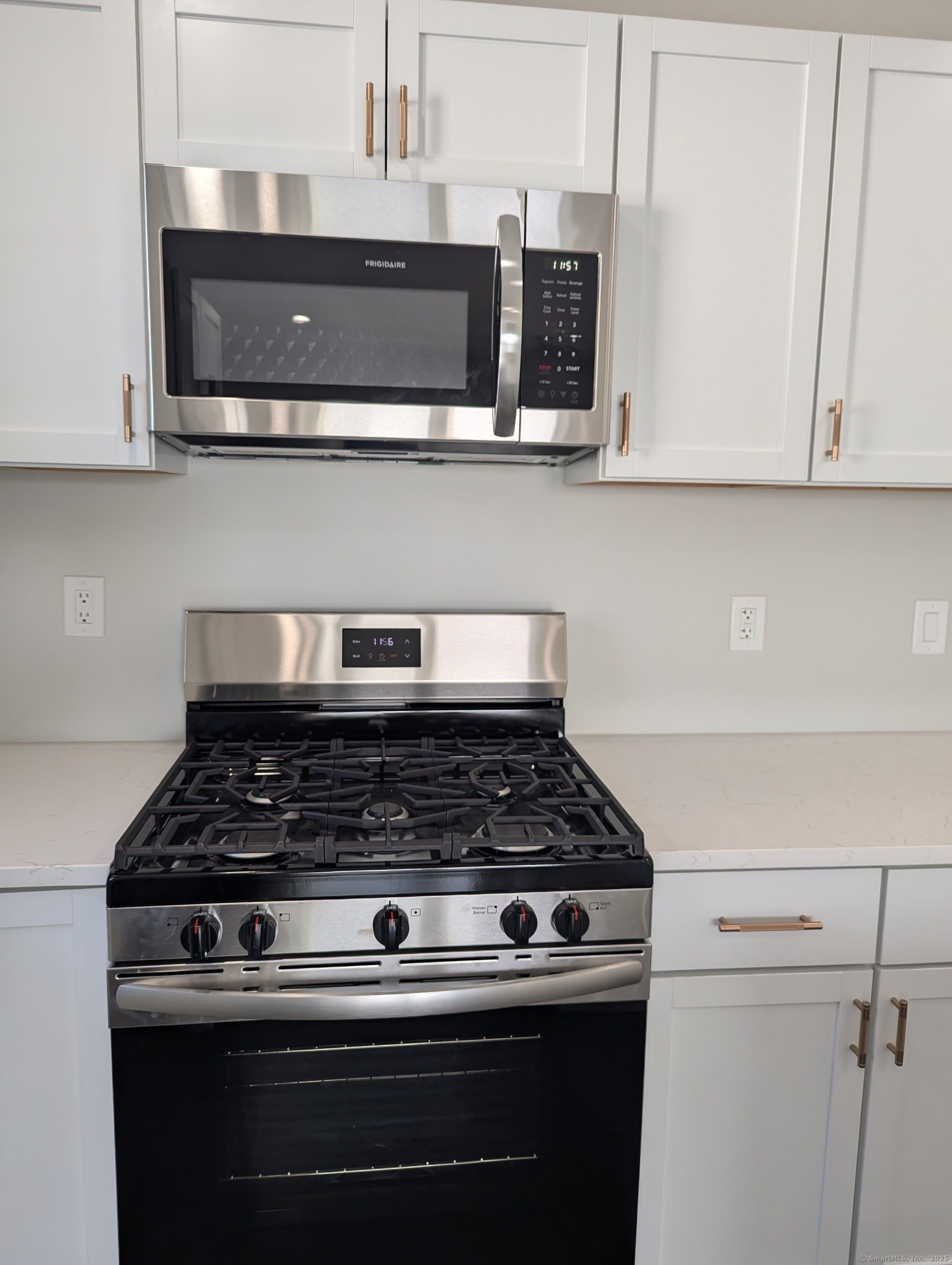183 Townsend Avenue – photo 3