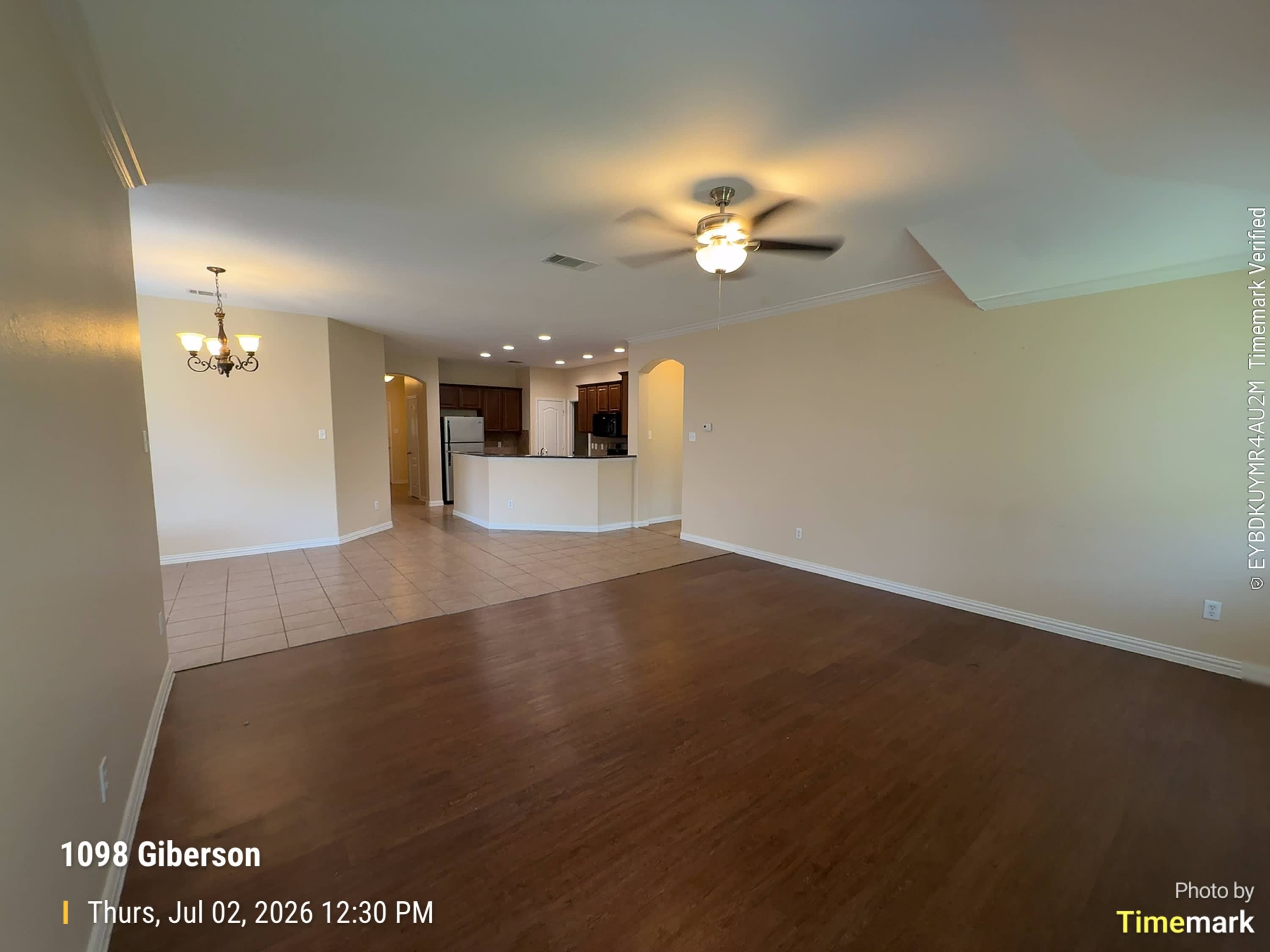 1098 Giberson Wy – photo 5