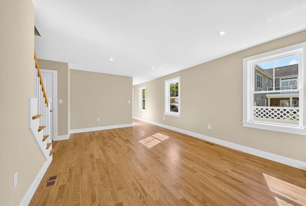 57 Bellflower Road – photo 4