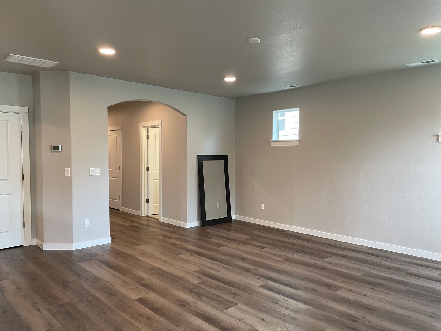 2025 Build Beautiful 3 Bedroom 2 5 Bath A Must See – photo 5
