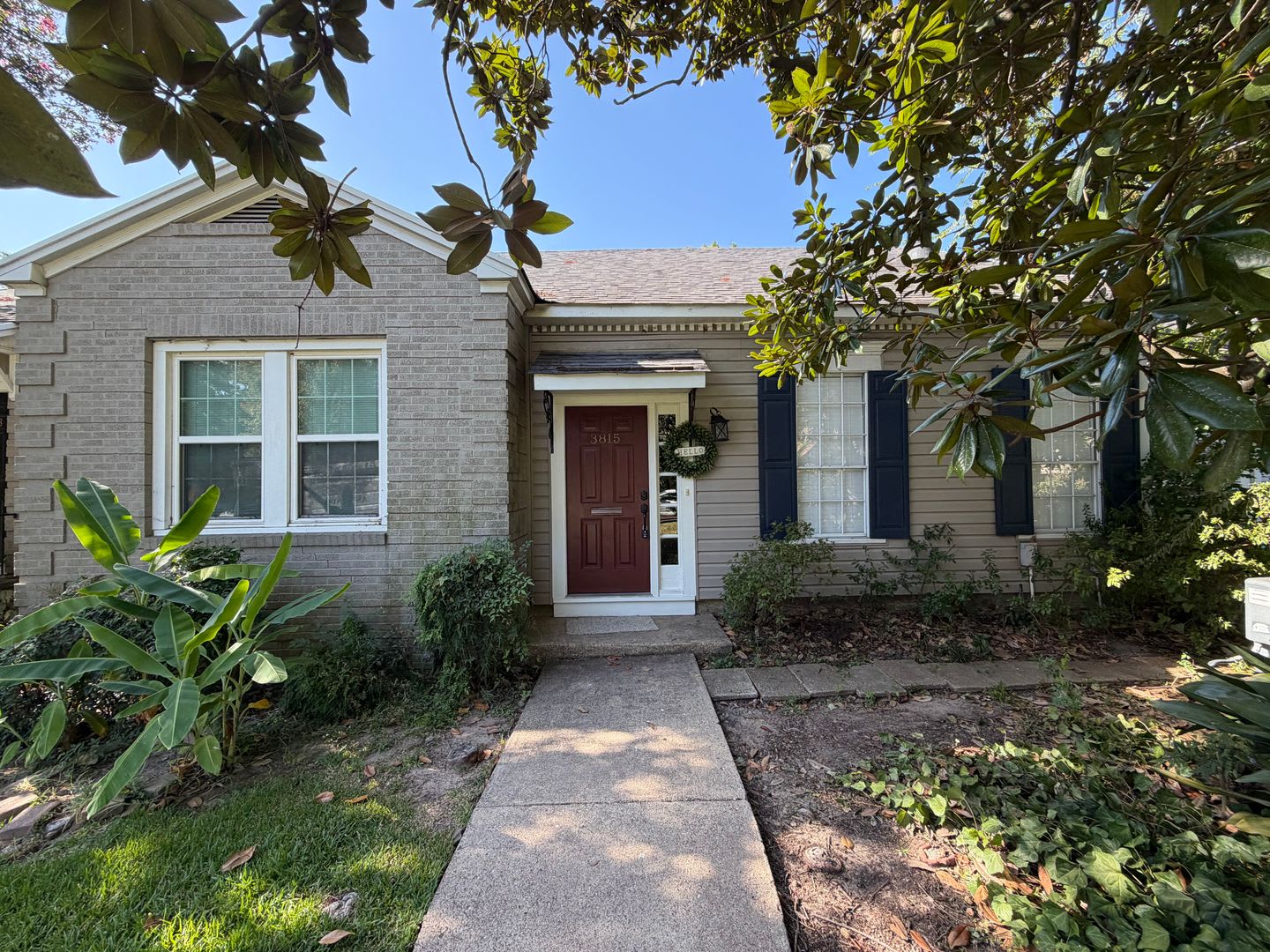 Two Story 2 bedroom, 2 bathroom home in South Highland – photo 1
