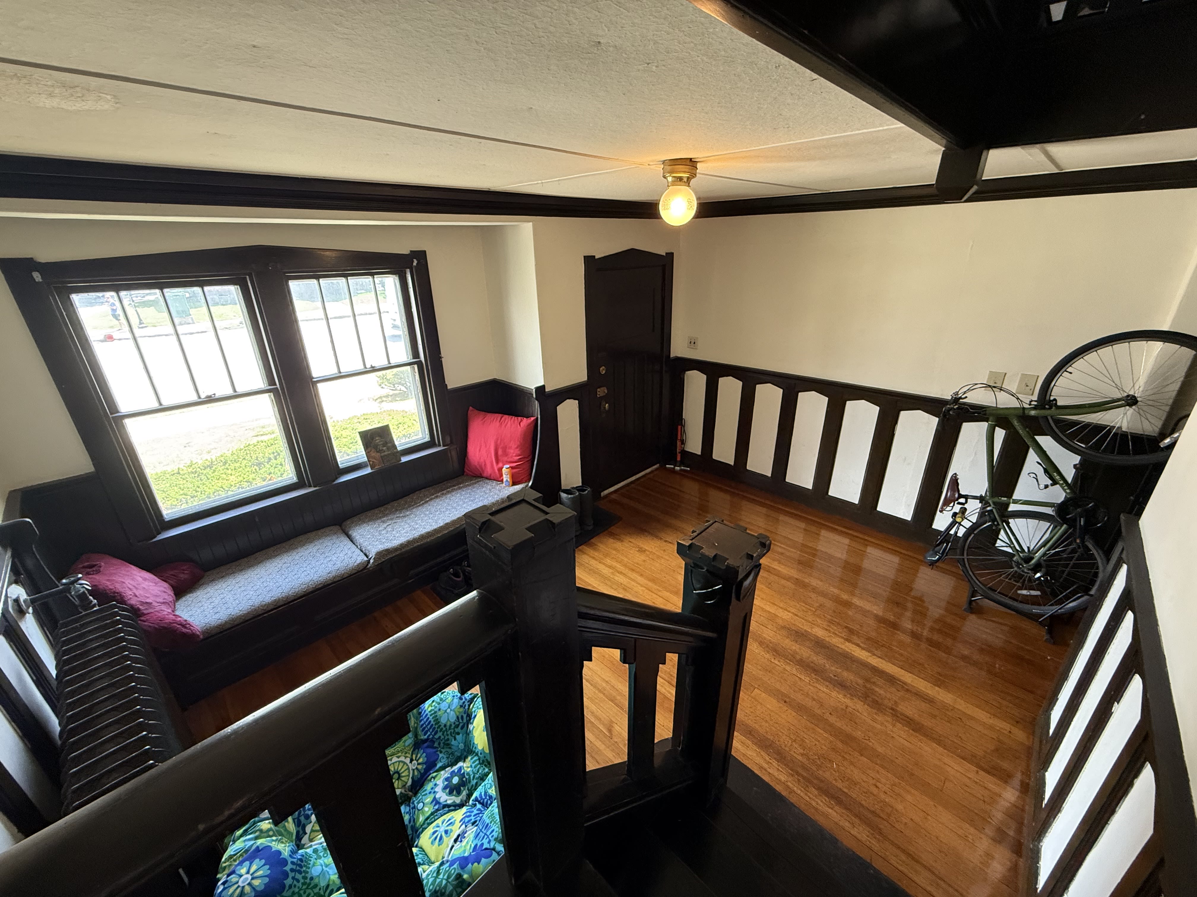 98 Mt Auburn St – photo 3