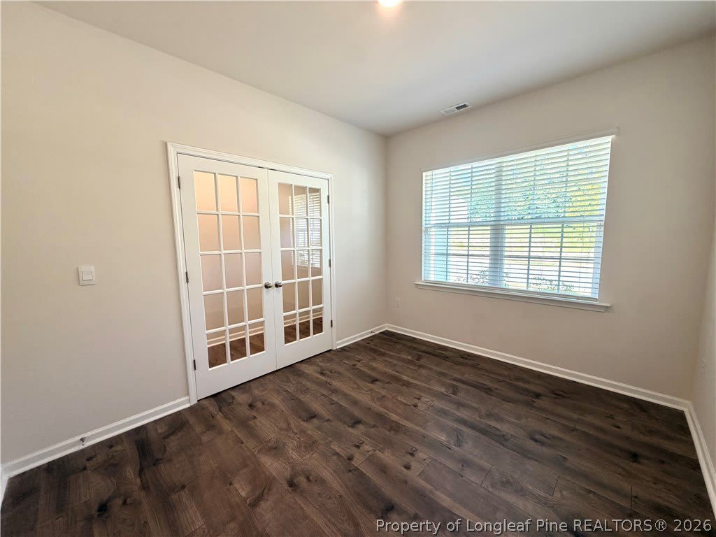 305 Robert Place – photo 4