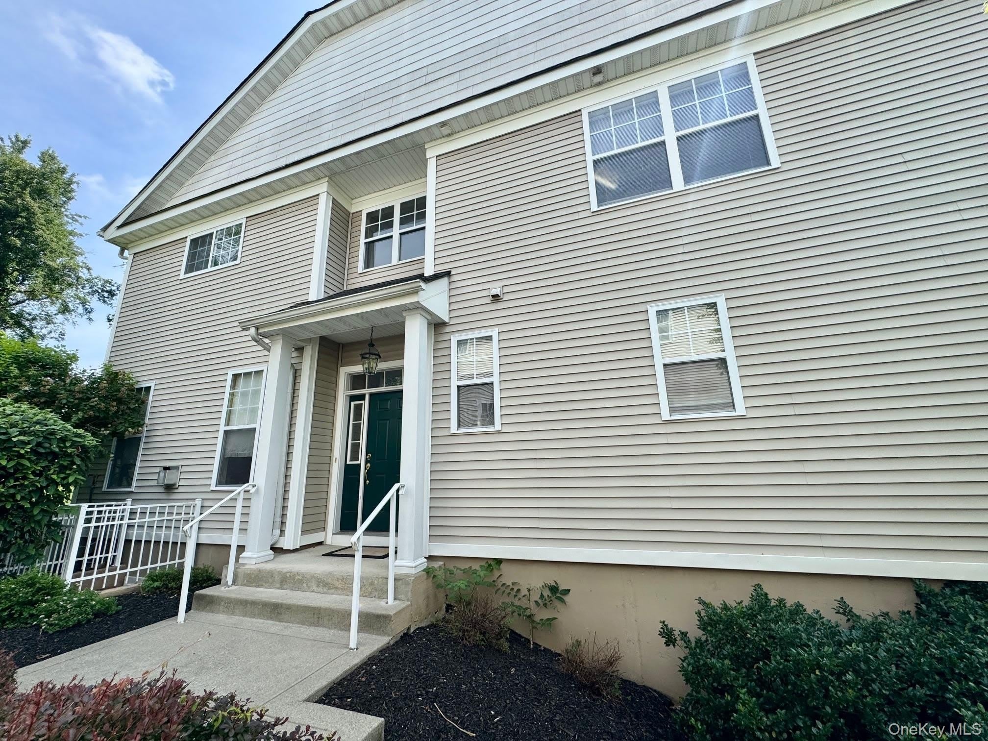 8 Green Court – photo 5