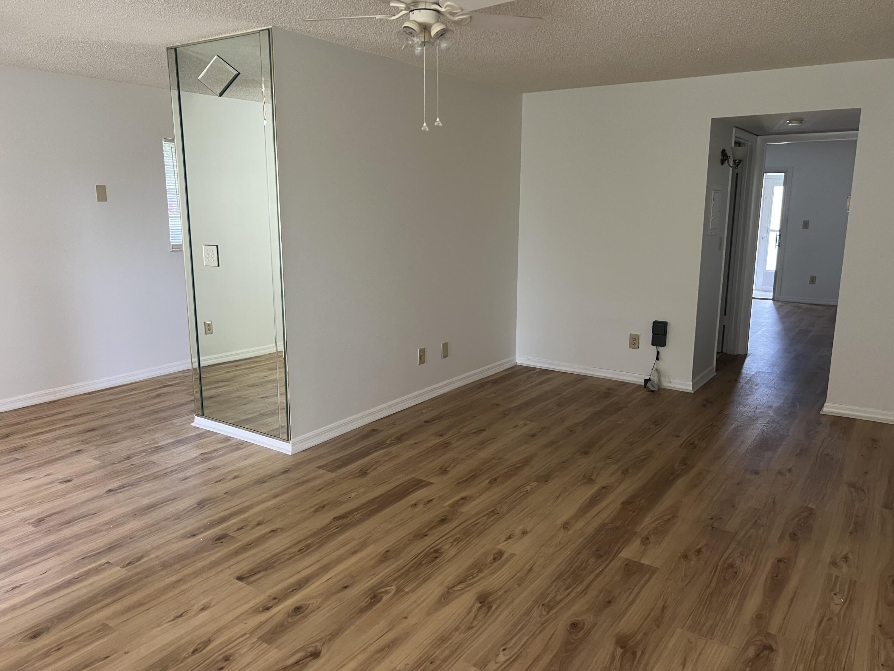 98 Spring Lake Drive – photo 5