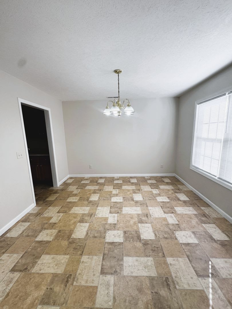 Spacious Townhouse in Bridgewater – photo 3