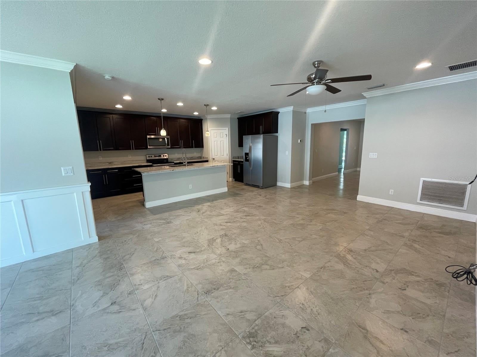 232 CLAYTON Street – photo 5