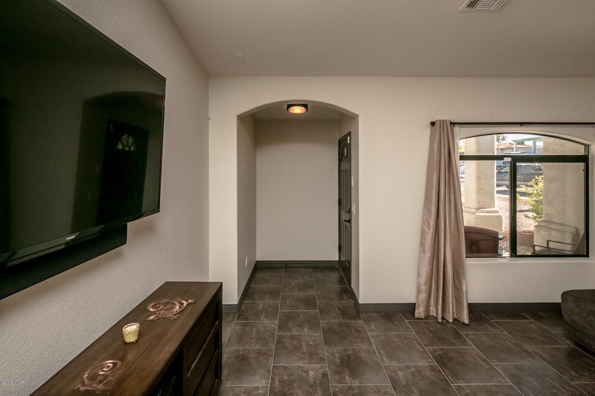 3570 Stanford Dr – photo 4