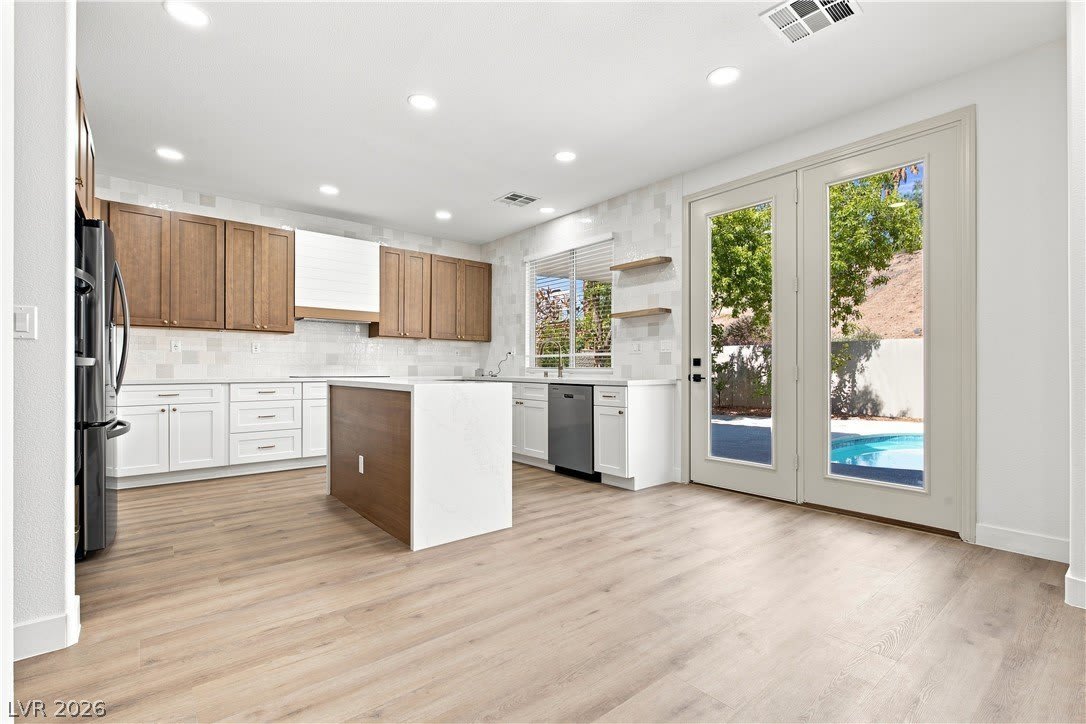 1564 Sabatini Drive – photo 2