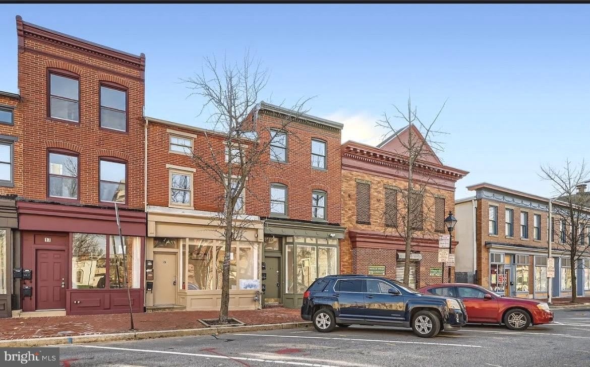 21 S Carrollton Avenue – photo 1