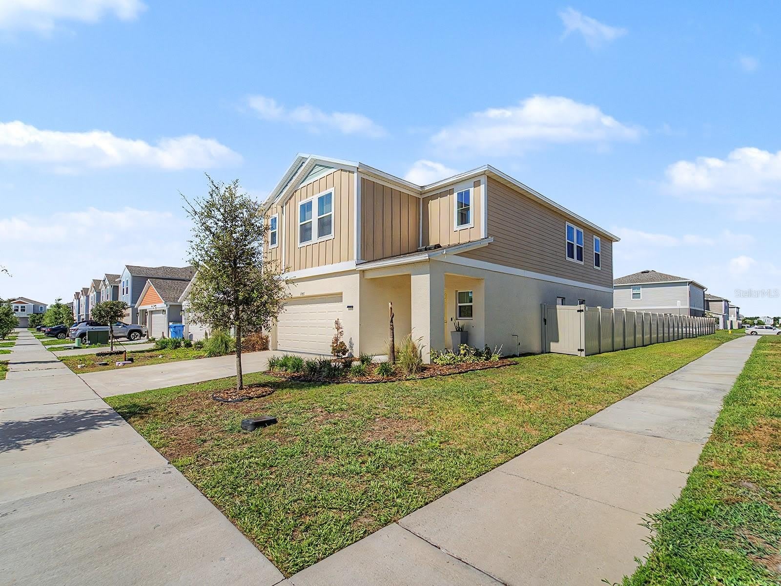 7587 STARFLOWER Way – photo 2