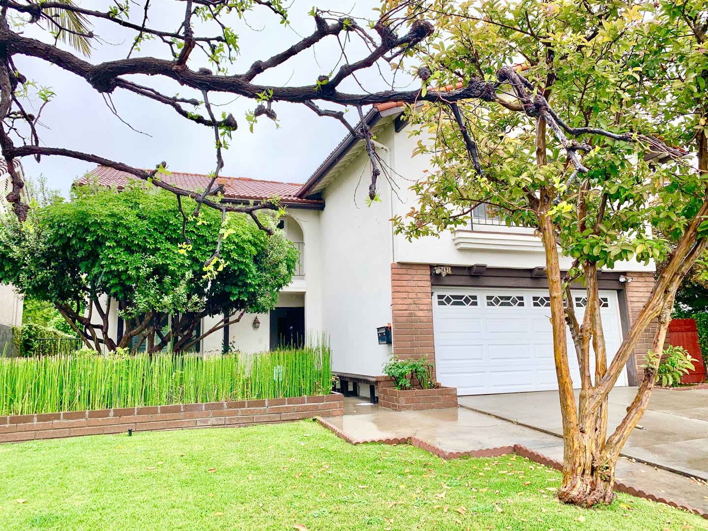 Five Bedroom Single Family Home in Irvine! – photo 2