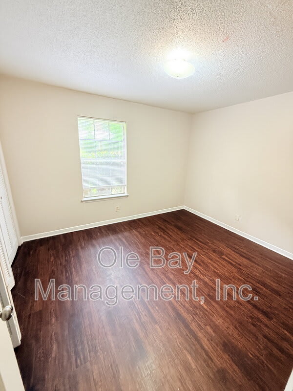 965 Navco Rd – photo 4