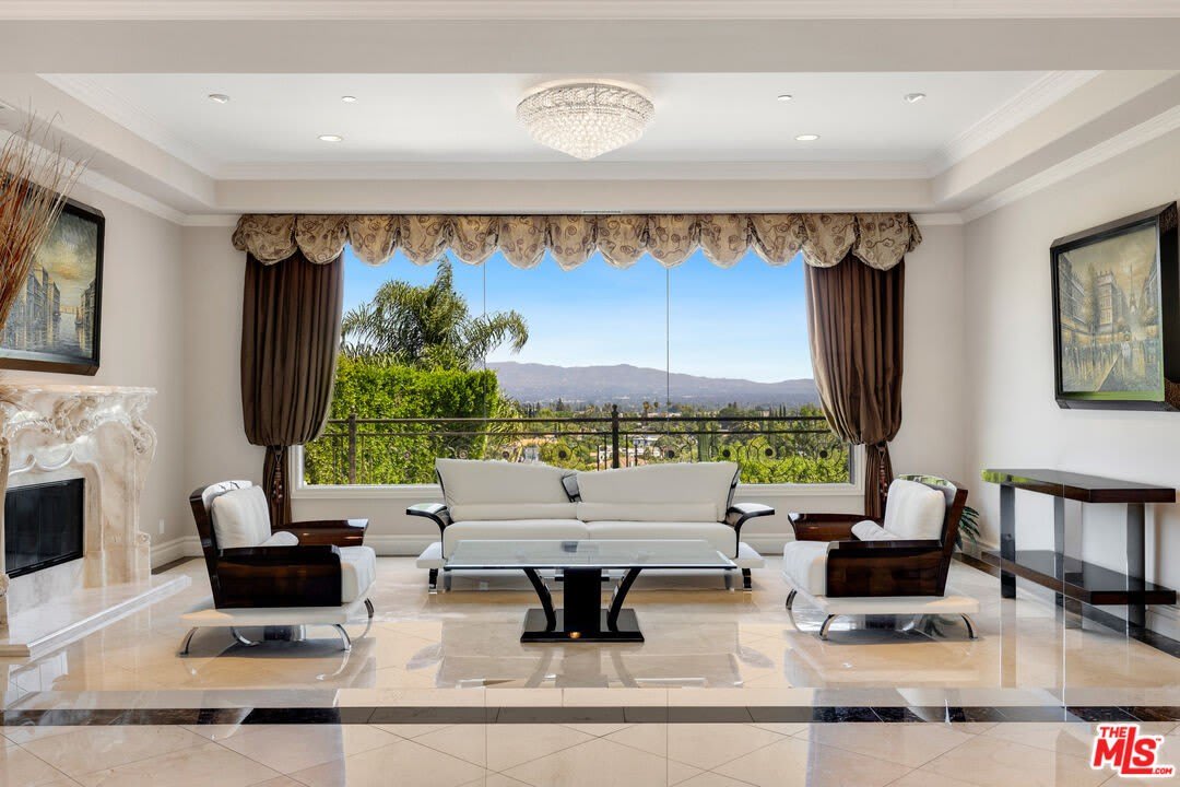 18047 Karen Dr – photo 3