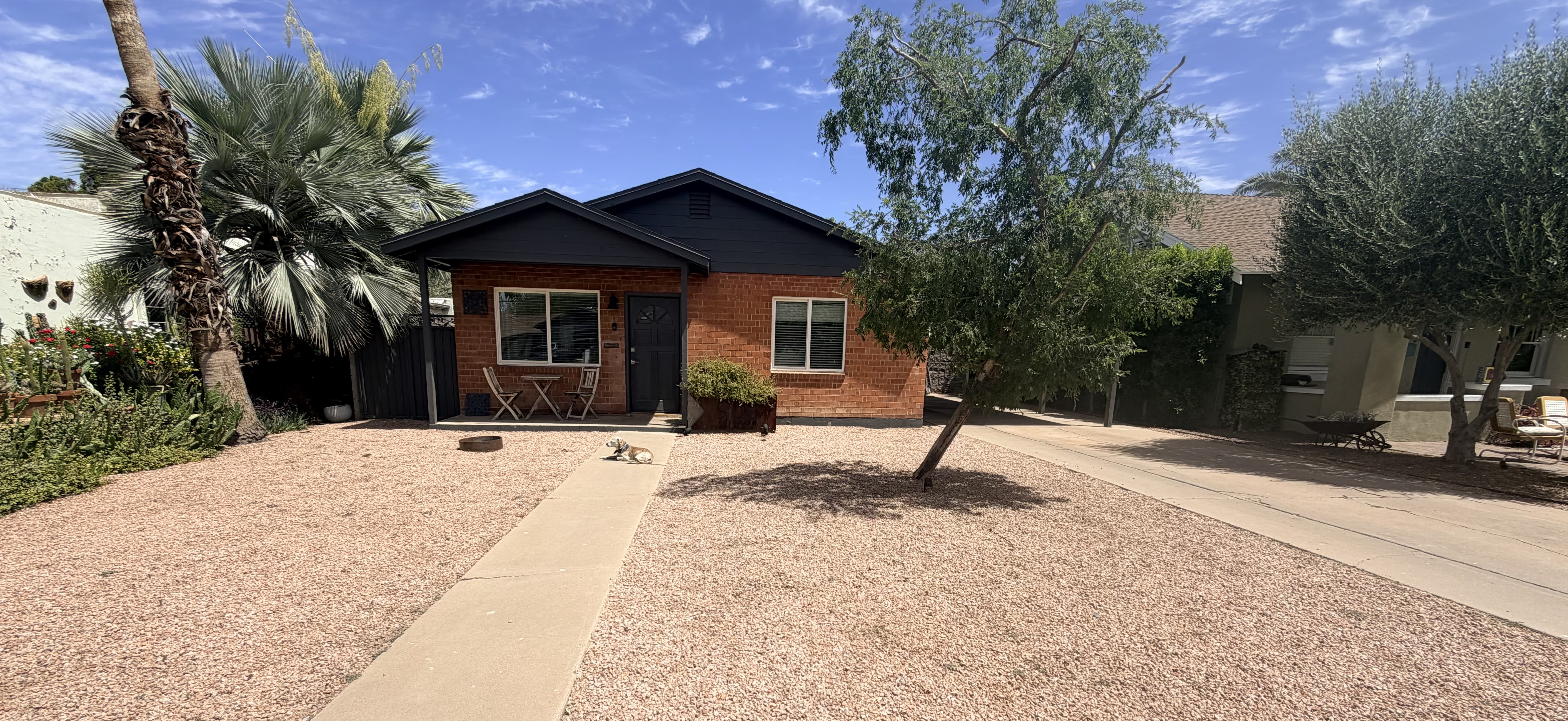 908 E Coronado Rd – photo 1