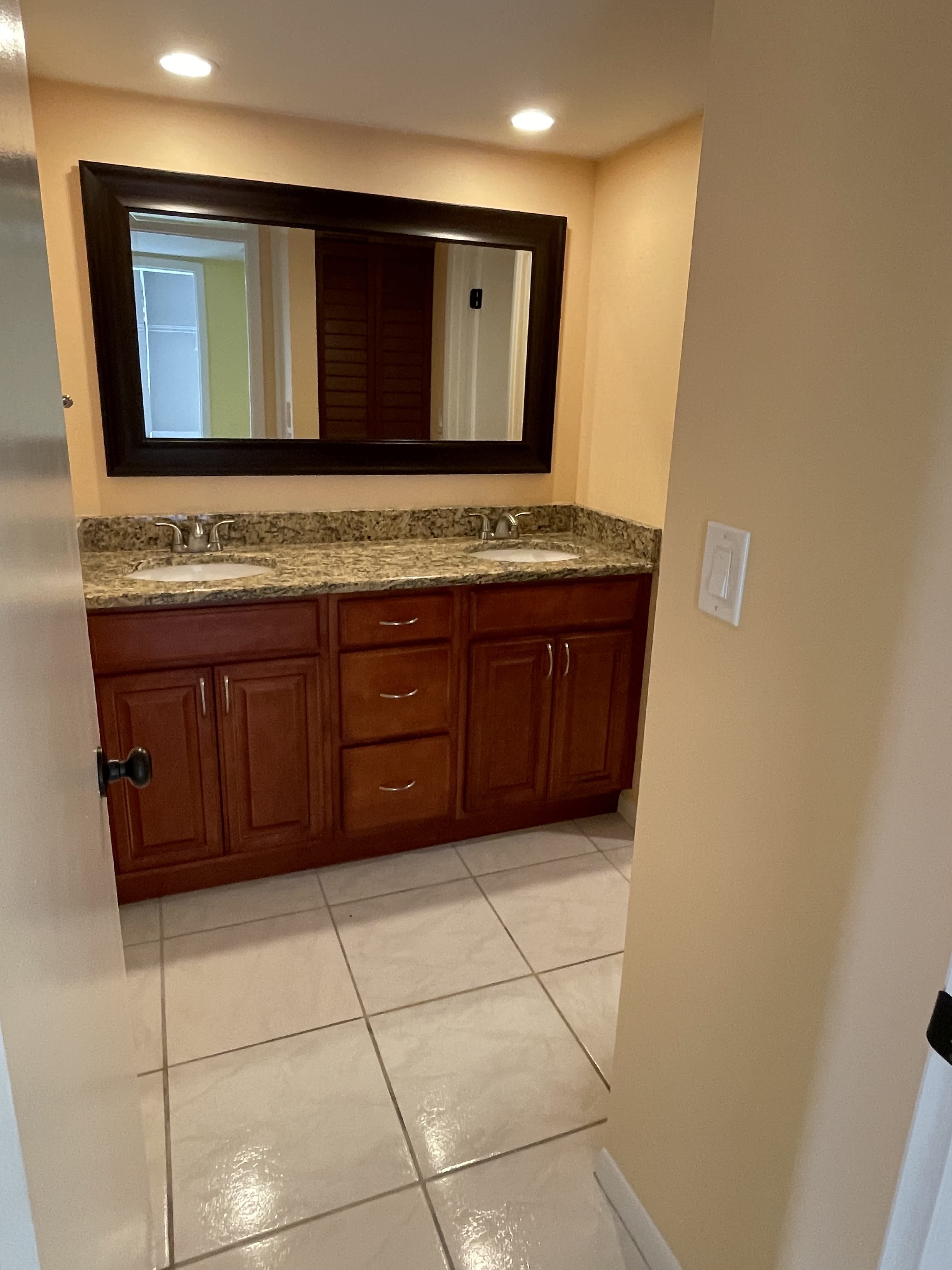 1525 Park Meadows Drive – photo 2