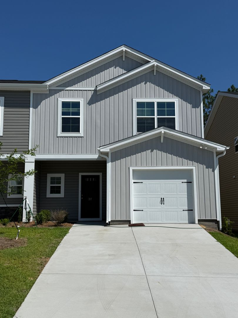 Lexington Townhouse – photo 1