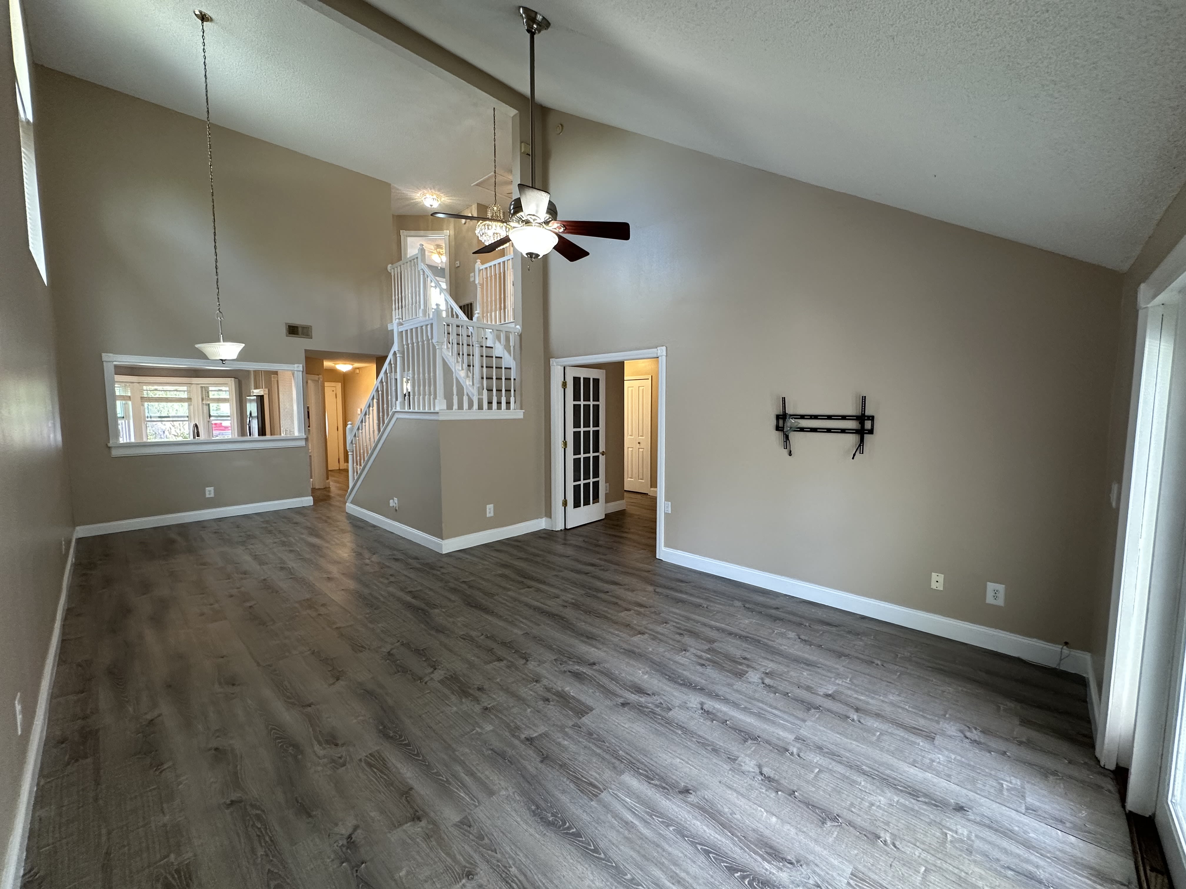 1724 Chatham Circle – photo 1