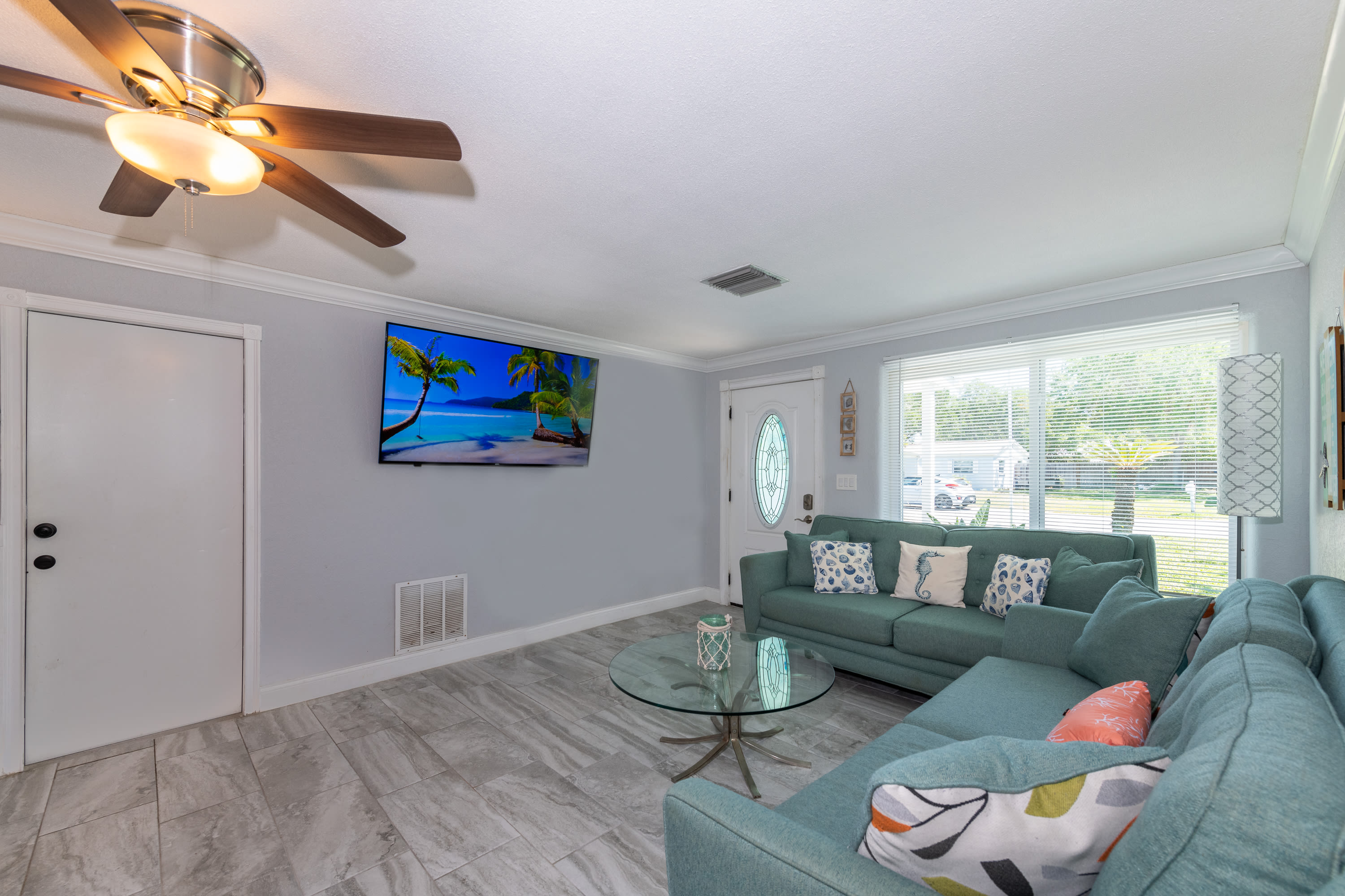632 Goodwin Avenue – photo 4