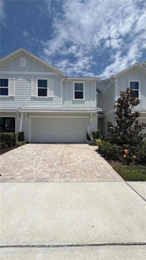 6689 Horseshoe Lane Way – photo 1