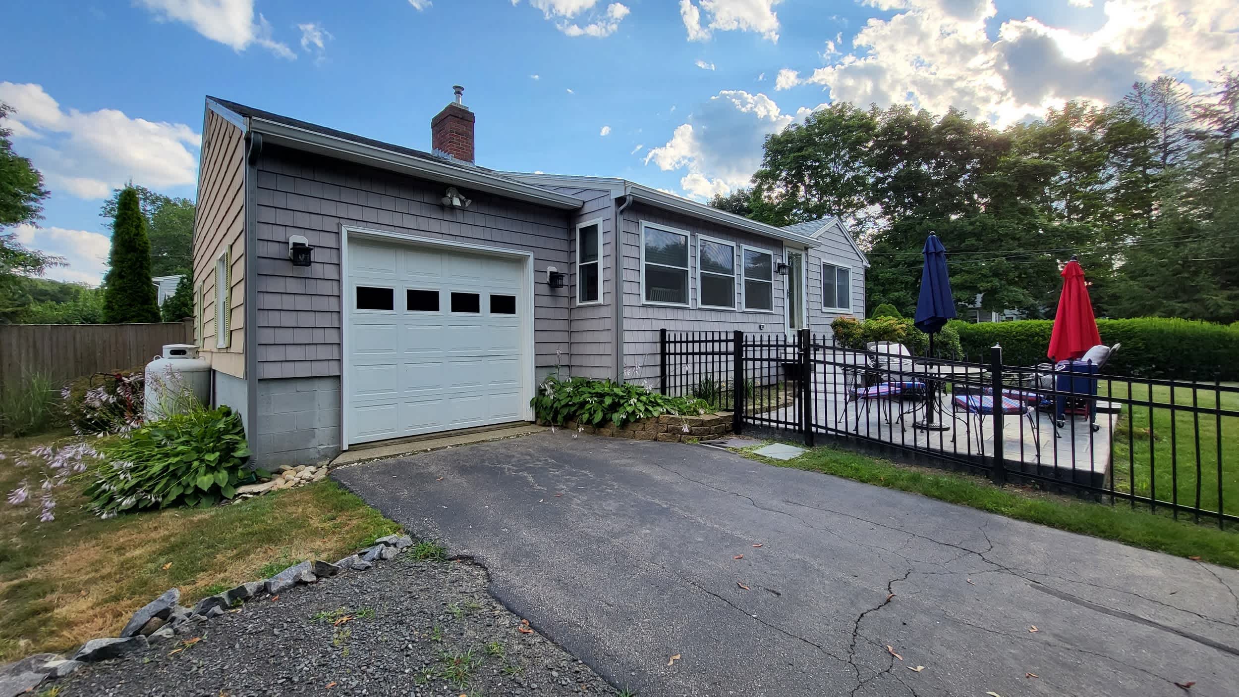 47 Bourne Avenue – photo 2