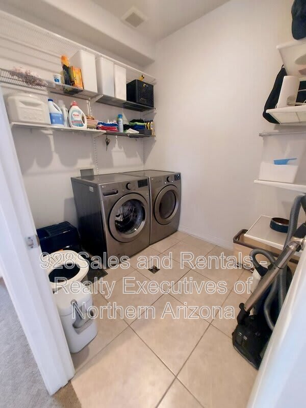 2449 W Bruce Balle Dr – photo 3