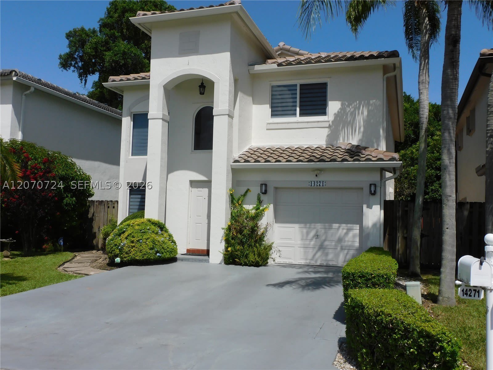 14271 SW 150th Ave – photo 3