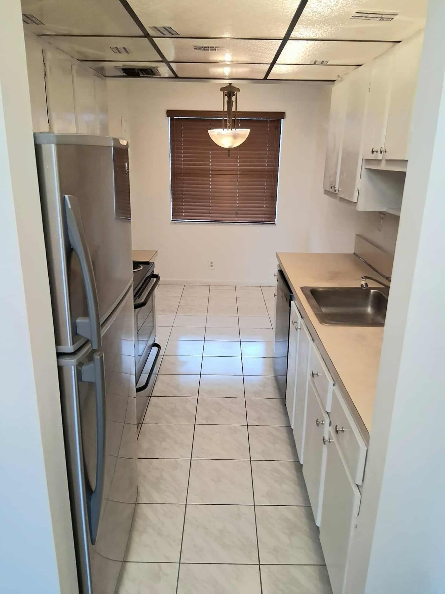 3301 NW 47th Terrace – photo 4