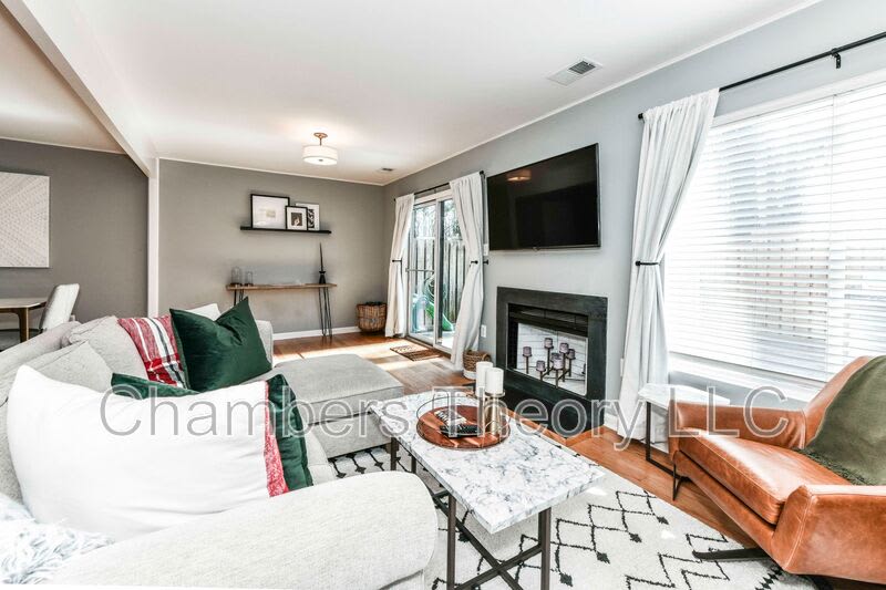 2318 Glade Bank Way – photo 5