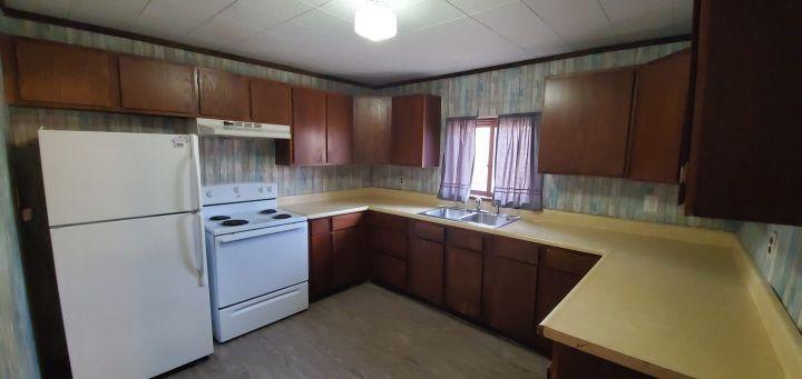 1107 Howard Ave – photo 2