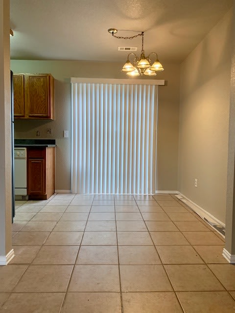3577 Hemlock Place – photo 3